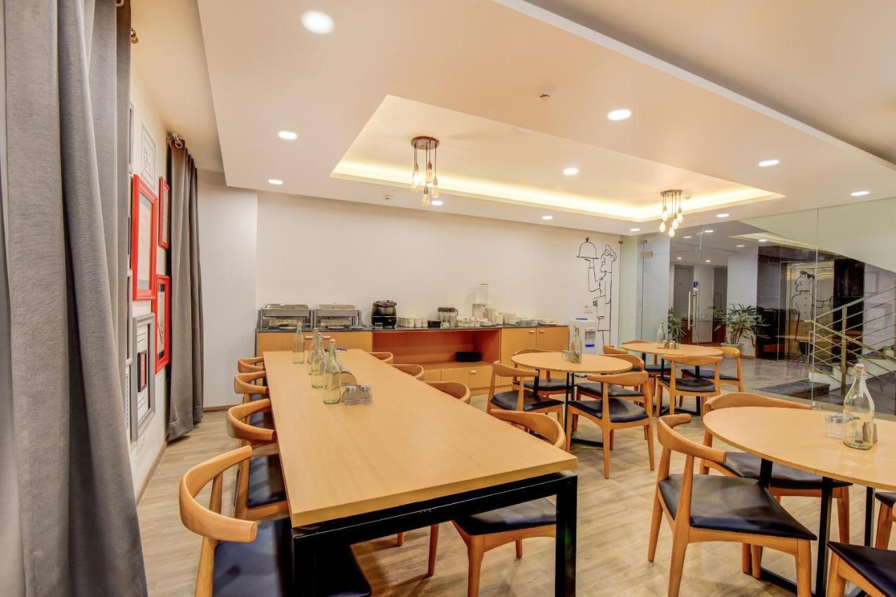 Oyo Townhouse 115 Patel Nagar Hotel New Delhi Exterior photo