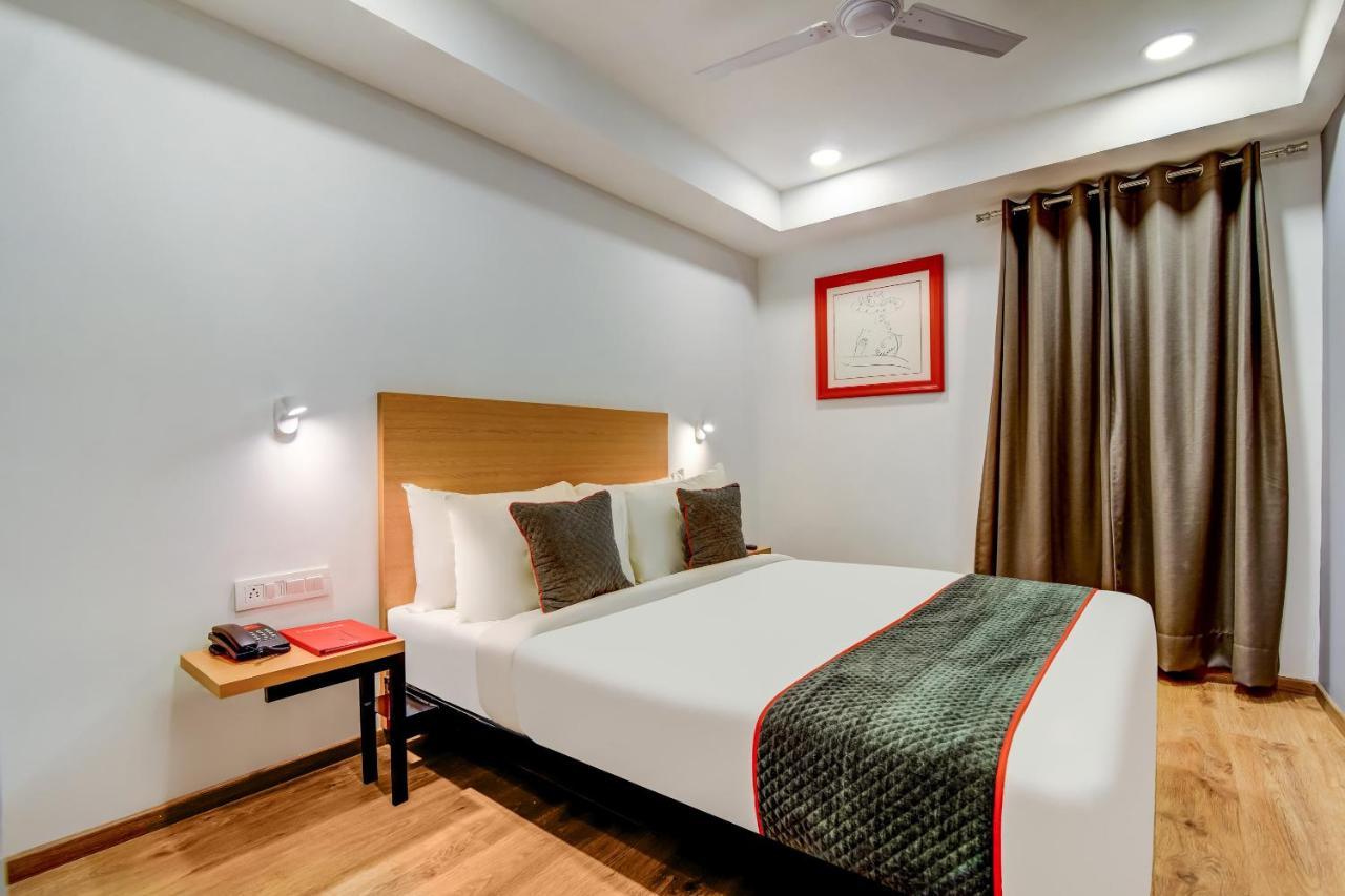 Oyo Townhouse 115 Patel Nagar Hotel New Delhi Exterior photo