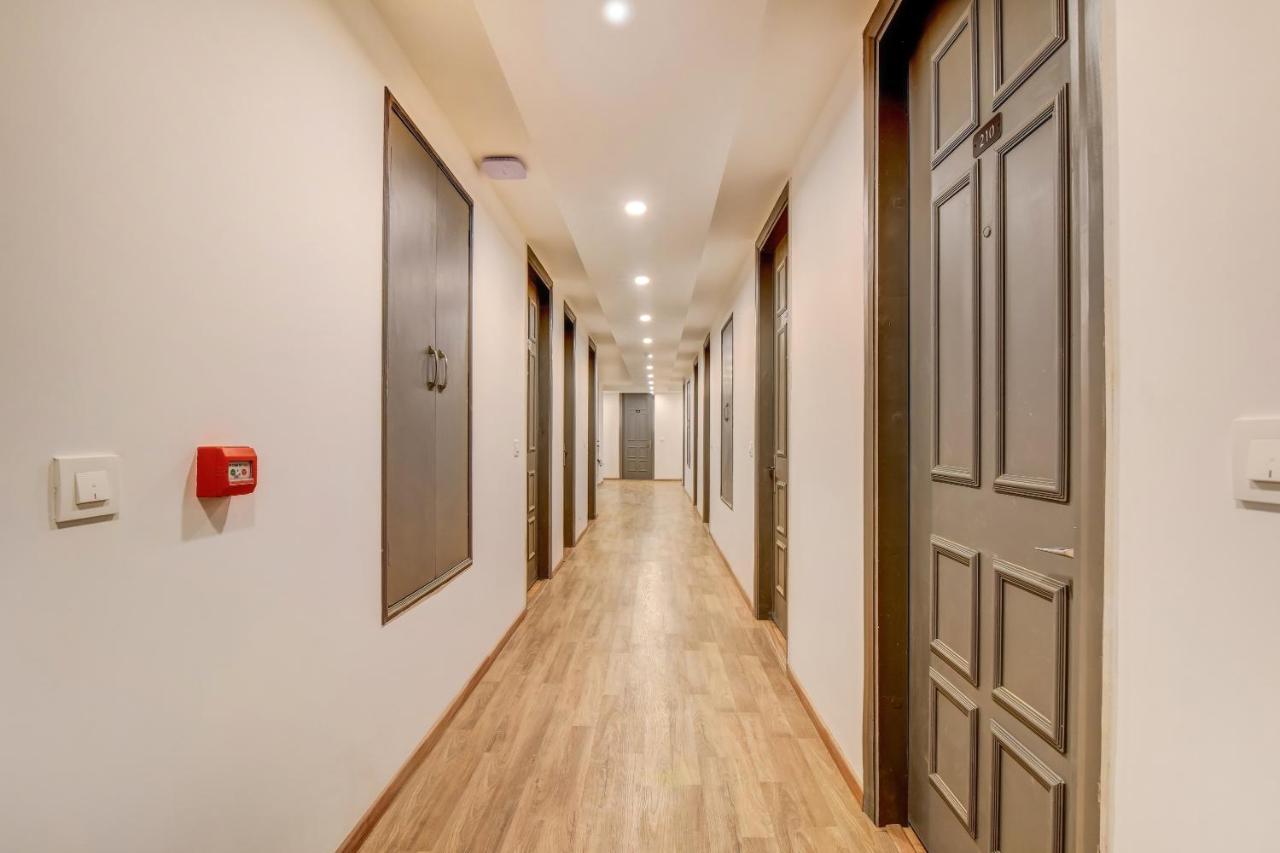 Oyo Townhouse 115 Patel Nagar Hotel New Delhi Exterior photo